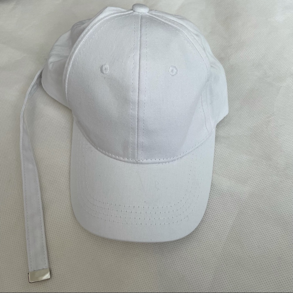 Long Strap Baseball Cap - White